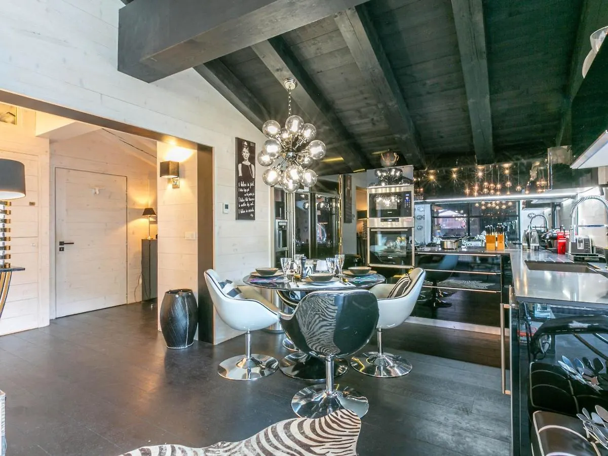 Prestige Et Luxe Au Coeur De Val-D'Isere, Proche Des Pistes - Fr-1-694-323 0*, Val-d'Isere France