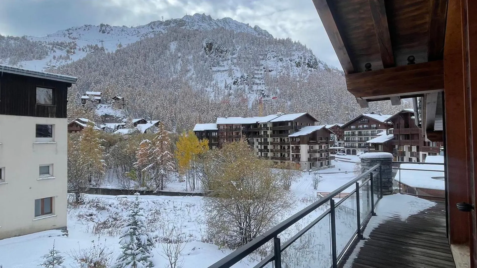 Prestige Et Luxe Au Coeur De Val-D'Isere, Proche Des Pistes - Fr-1-694-323